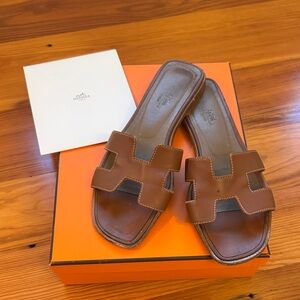 Hermes Oran Sandal